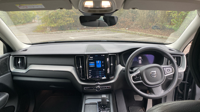 Volvo XC60 2.0 B5P Plus Dark 5dr AWD Geartronic Petrol Estate